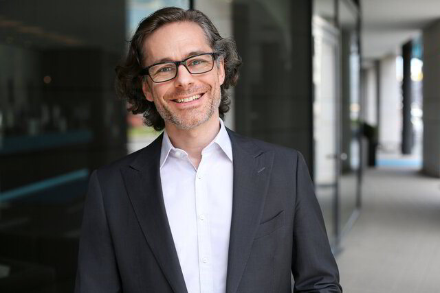 Dr. Artus Ph. Rosenbusch